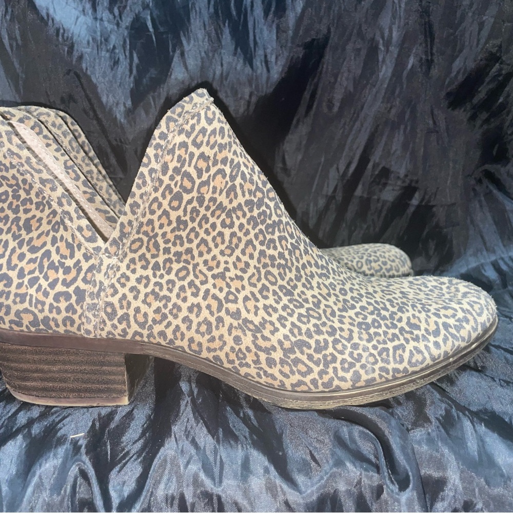 Stylish Leopard Print Ankle Booties